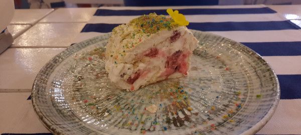 Меренговый рулет