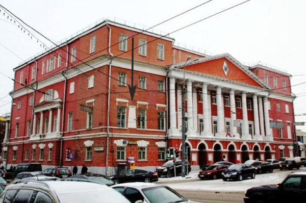 Ниша по чёрной стрелке