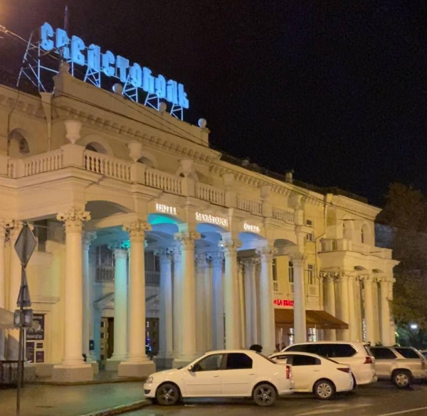 &laquo;Чужую беду руками разведу&raquo;. Севастопольские защитники бизнеса всё лето боролись за его живучесть