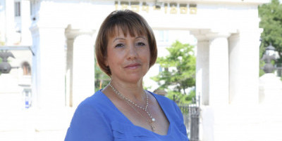 Нина Прудникова: «С новым 2025 годом Победы!»