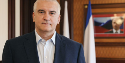 Сергей Аксёнов: «Уходящий год поставил перед нашей страной немало вызовов. Преодолевать трудности нам помогало единство, сплоченность и вера в Россию»