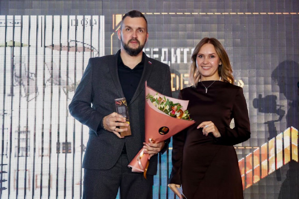 &laquo;Эту награду нельзя купить, её можно только заслужить&raquo;. Крупная торговая сеть Крыма и Севастополя получила Всероссийскую премию