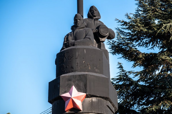&laquo;Авторский замысел скульптора будет сохранен&raquo;. Проект реставрации севастопольского памятника подводникам уже готов
