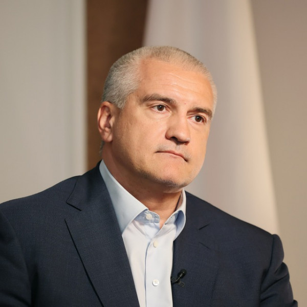 Источник: телеграм-канал главы Крыма Сергей Аксёнов: «Главные герои и действующие лица сегодняшнего праздника – это, конечно, наши первоклассники»