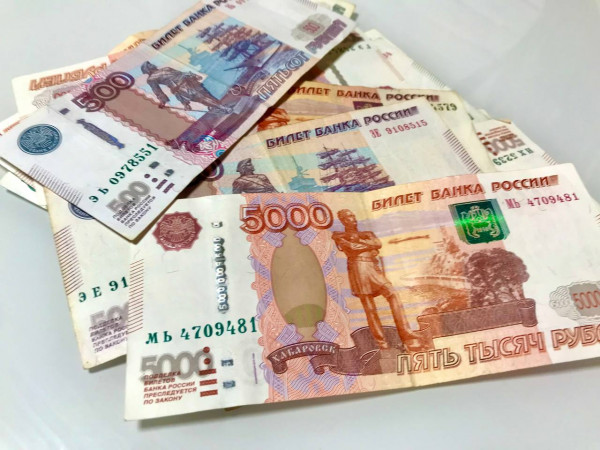 Как изменилась кредитная активность заёмщиков разных возрастных груп?